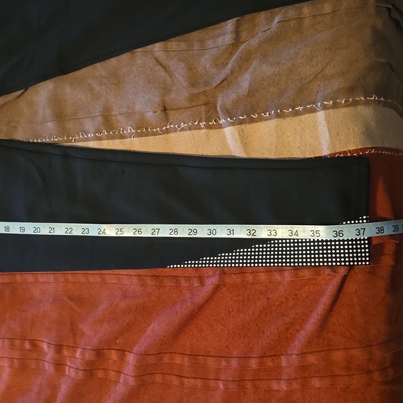 Womens Black Slim Fit Sweatpants with Textured Fabric - Picture 6 of 7